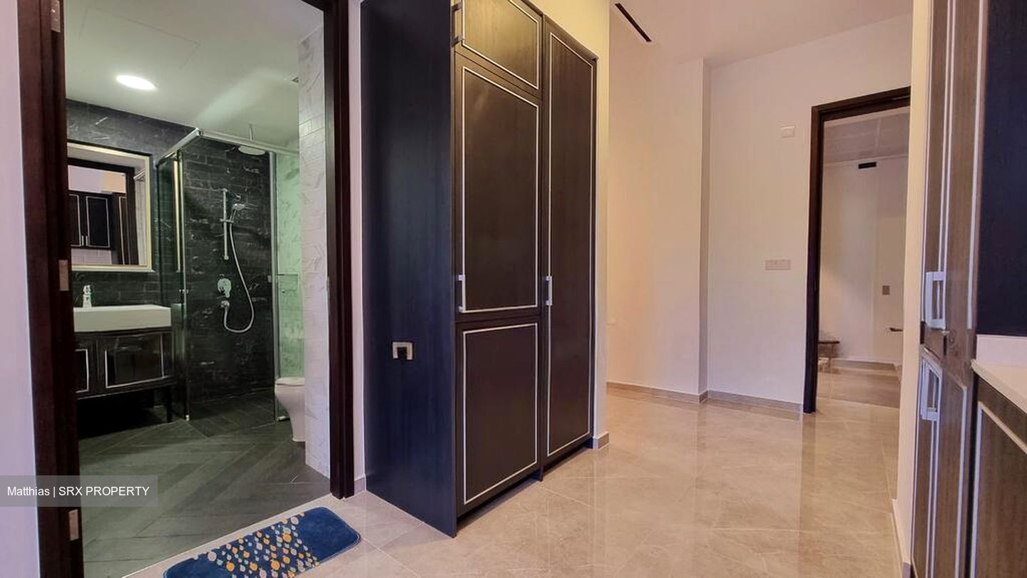 Mayfair Gardens (D21), Condominium #502914191